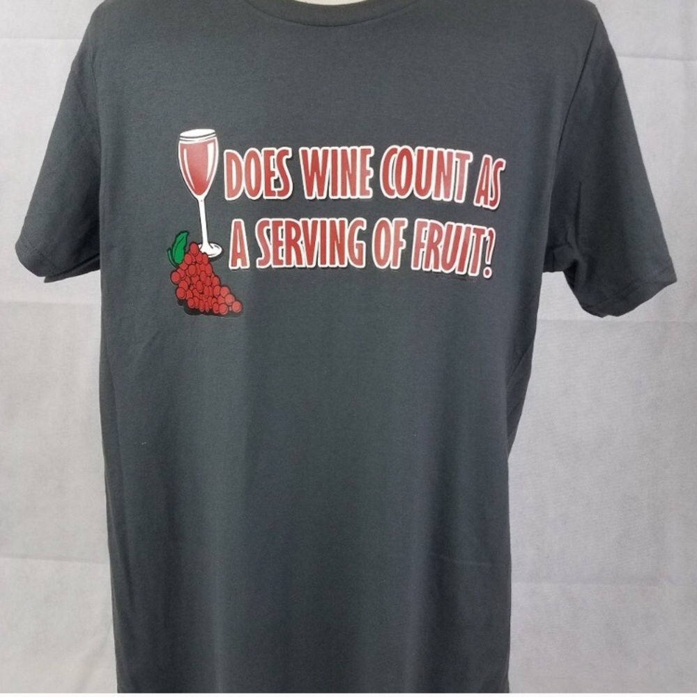😷  👫 UNISEX  🍷WINE / FRUIT  T- SHIRT